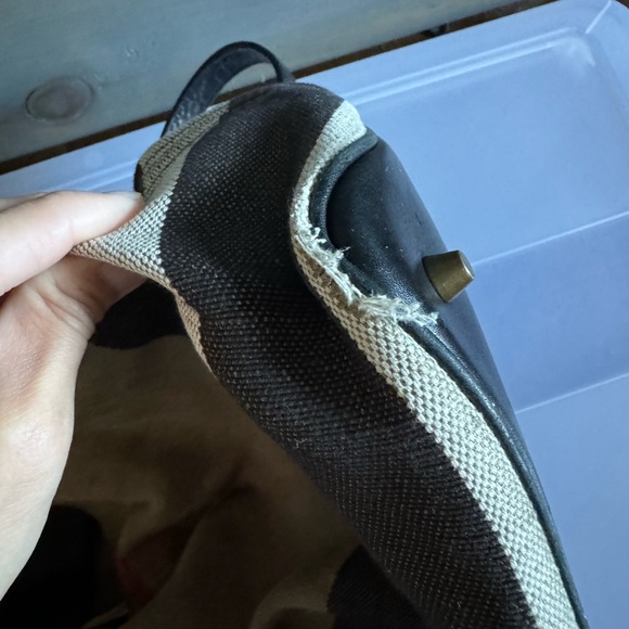 Burberry Shoulder Bag (with clutch insert) - Picture 4 of 9